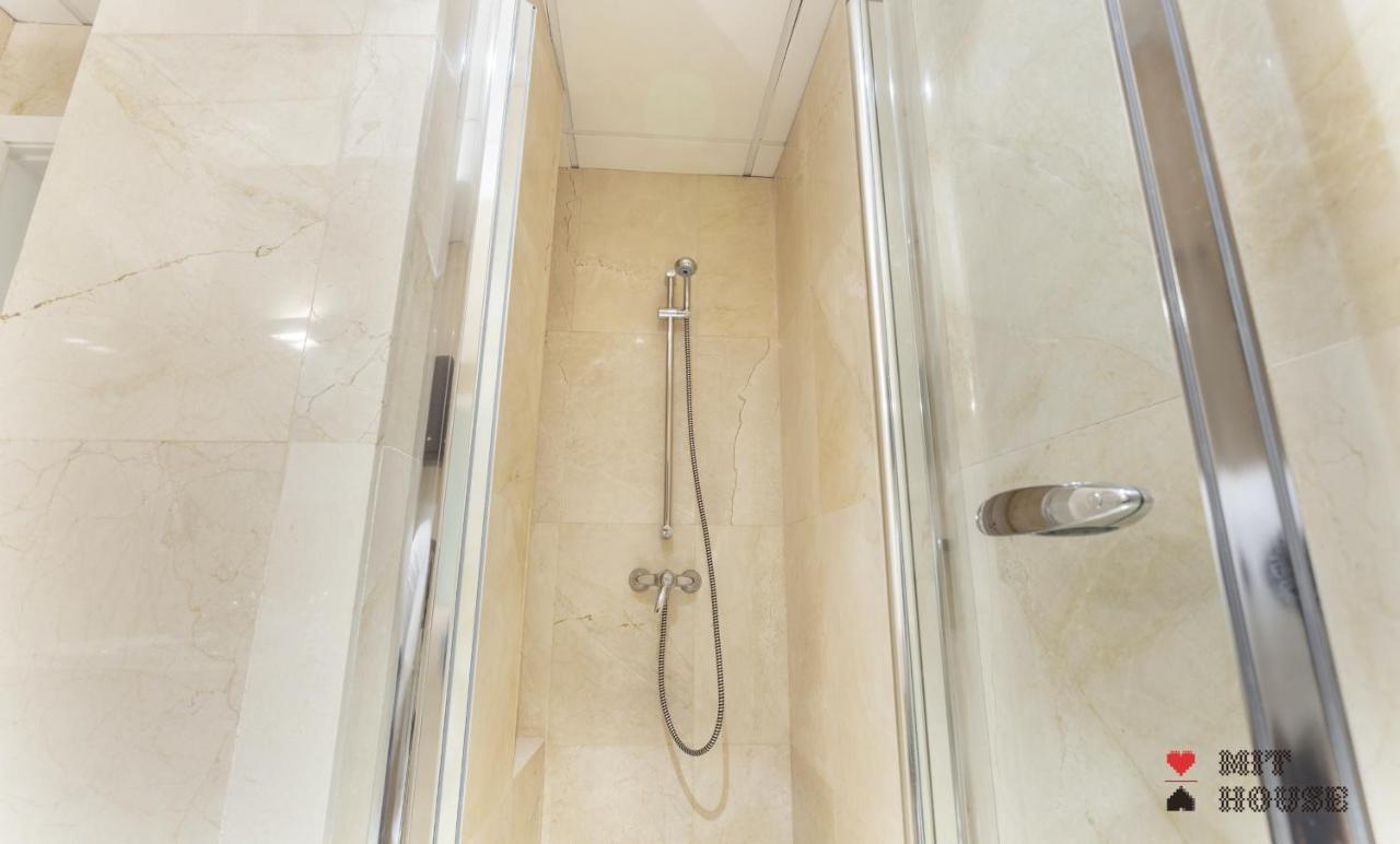 Mit House Puerta Del Sol III En Madrid 아파트 외부 사진